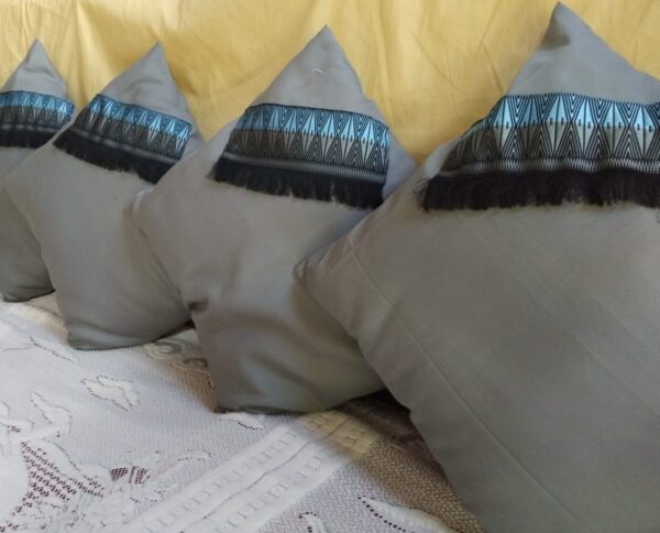 Cushion Cover (Traditional Pattern)